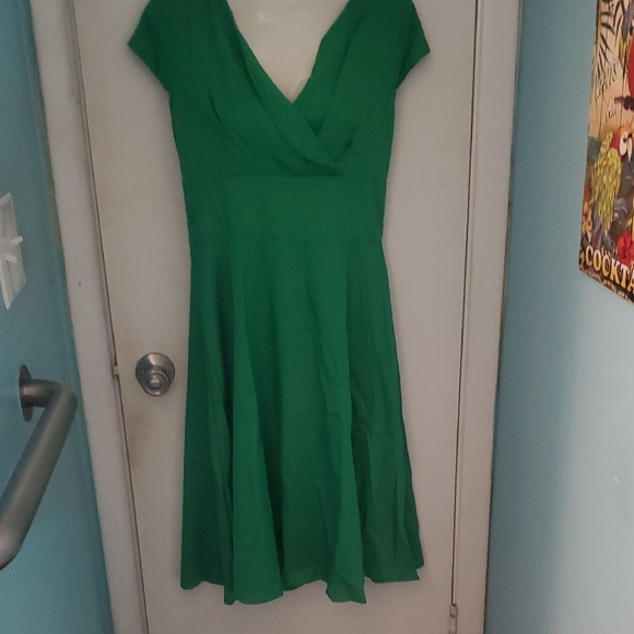 Dresses & Skirts - Classic Green Fit-and-Flare Dress - Women